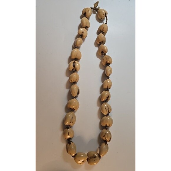 Jewelry - Hawaiian Ivory Color Kukui Nut Lei Luau Bead Necklace